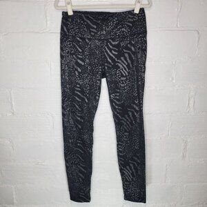 WHBM Women's Size 6 Runway Legging Black Gray Animal Print